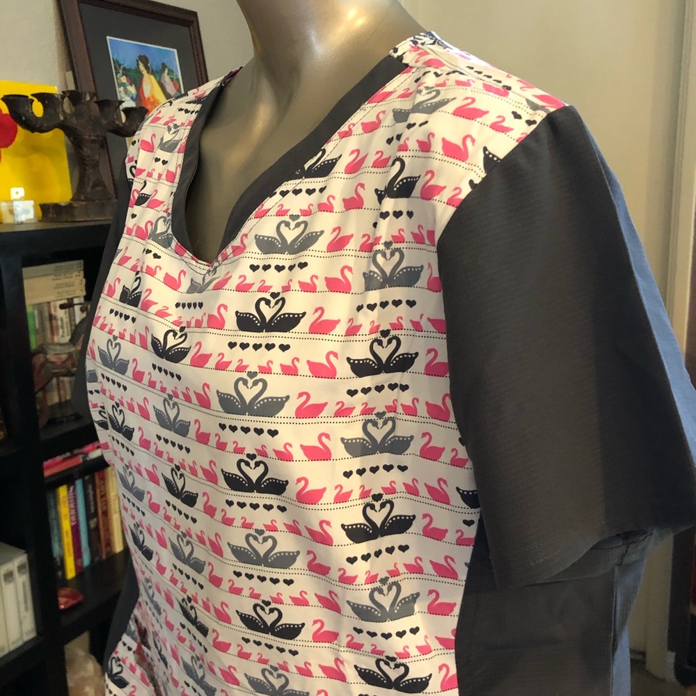Nurse top scrubs